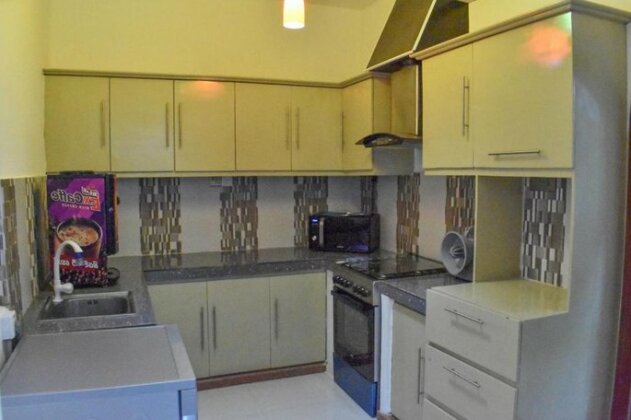 Engel Villa - Photo5
