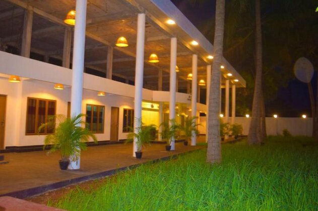 Gaja Rest House - Photo2