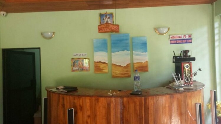 Roy's Inn Guest House - Photo2