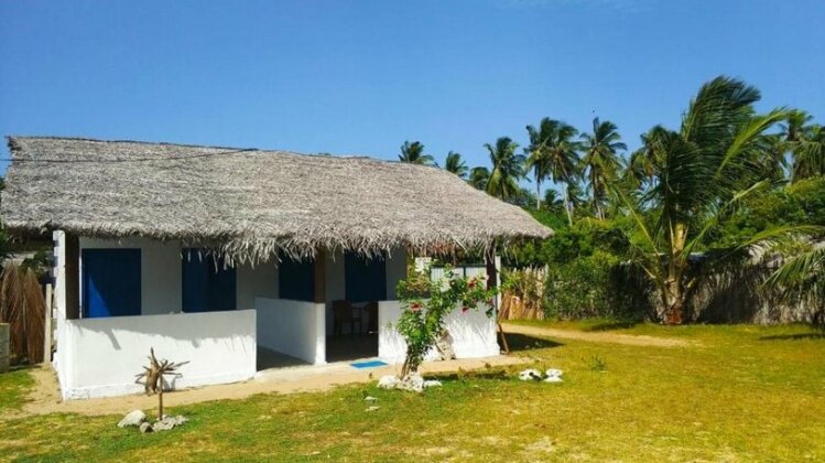Dolphin Wadiya - Photo2