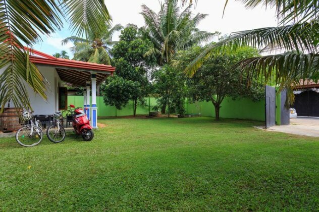 Homestay - Friendly Earth Loving Family - Photo2