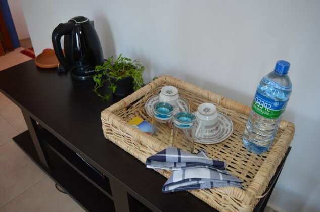 Homestay - Friendly Earth Loving Family - Photo4