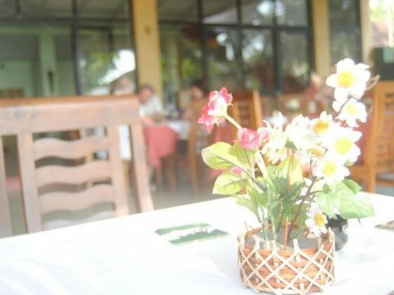 Lily Restaurant and Inn - Photo4