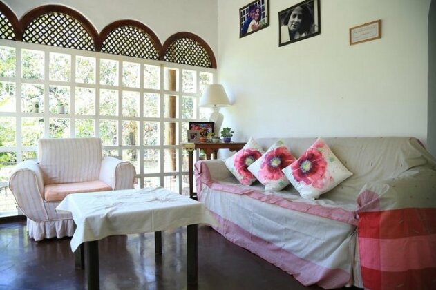 241 Daphnne's Cottage - Photo4
