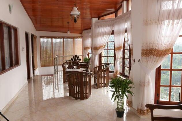Annie s Tropical Paradise - Photo2