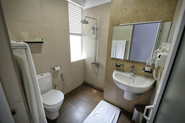 Hotel Lagone- Kandy - Photo4