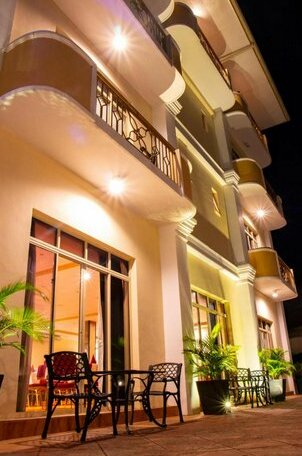 Hotel Lakefield - Photo5