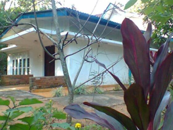 Kandy Tropical Garden House