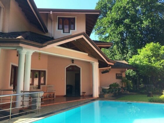 Kandy View Garden Hotel - Photo2
