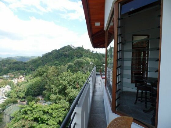 Kandyan Bluestar Villa - Photo3