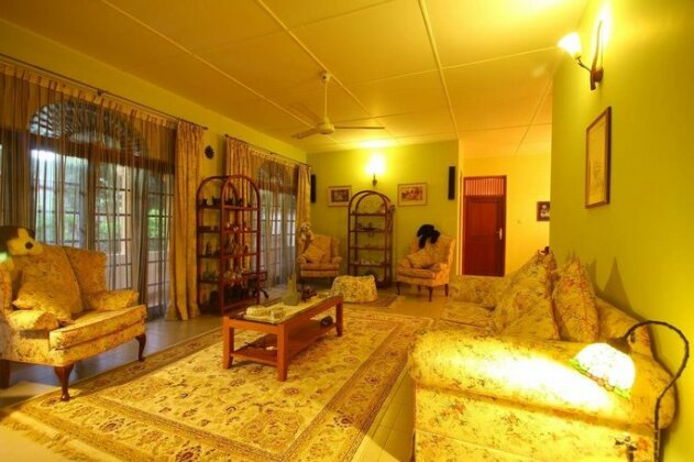 Lady Mccallum Homestay - Photo5
