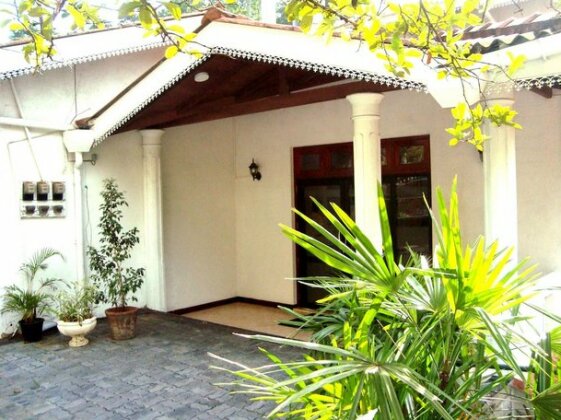 Layathraa Kandy - Photo2