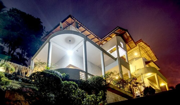 Marvel Hills Kandy - Photo2