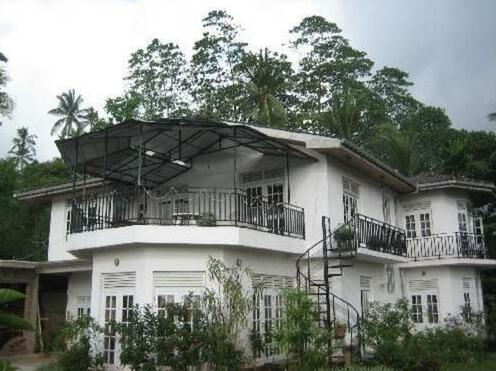 Maya Residence Kandy - Photo2