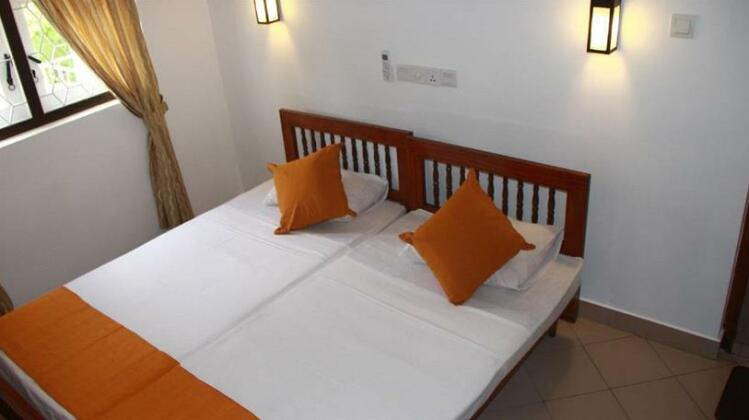 Mcleod-Inn - Photo3
