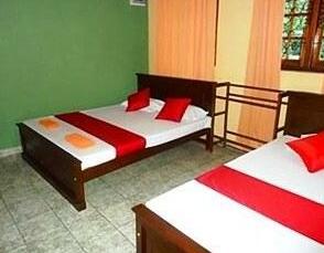 Nilmini Holiday Resort - Photo3