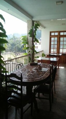 Old Town Hotel Kandy - Photo4