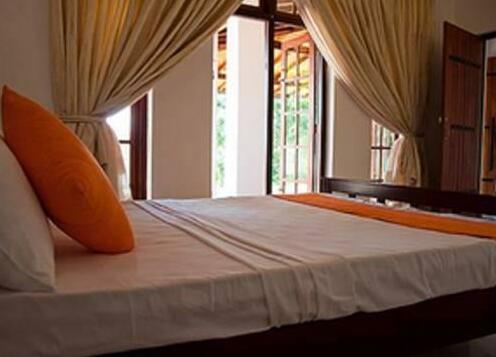 Paradise Villa Kandy - Photo4