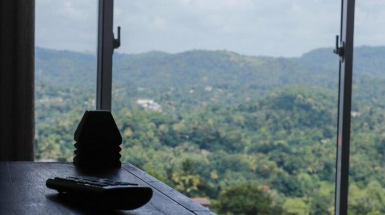 Red Chillies Tourist Inn - Photo2