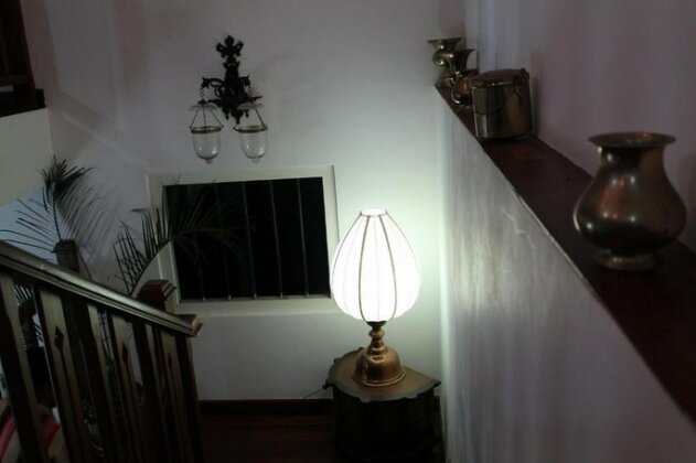 Riverdale Residence - Photo3