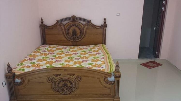 Sampath Inn - Photo2