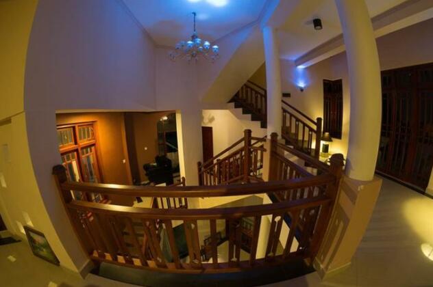 The Hills Lodge - Photo2