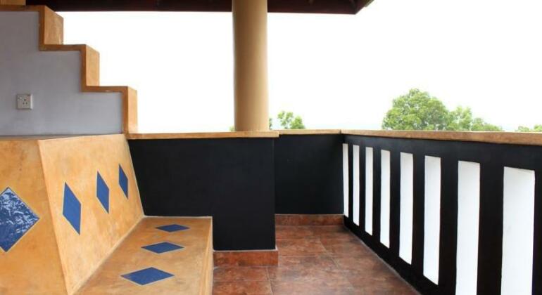 The Hills Lodge - Photo3