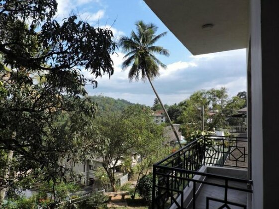 Villa 86 Kandy - Photo2