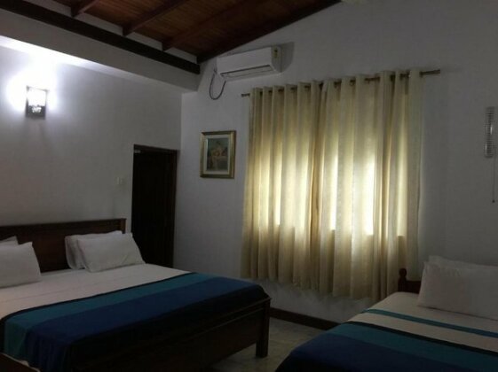 Villa Begonia Kandy - Photo4