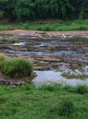 Water Front Hotel Kandy - Photo2