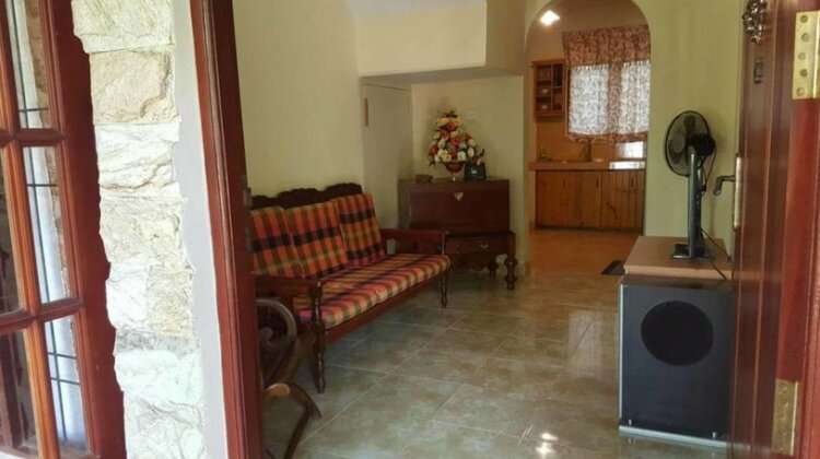 Yoho Teirack Bungalow - Photo3