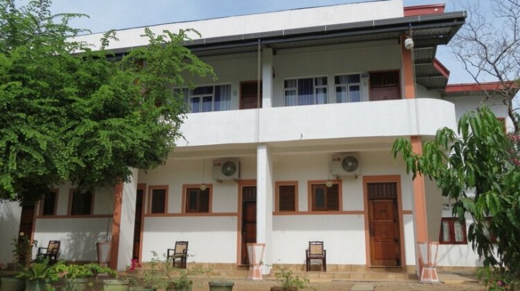 Dinaka Rest - Yala
