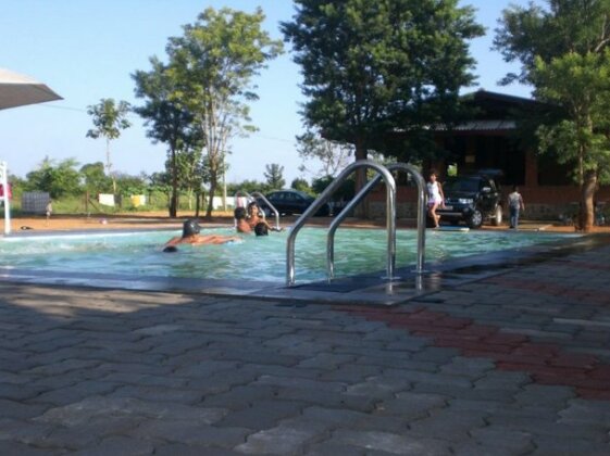  Photo 4