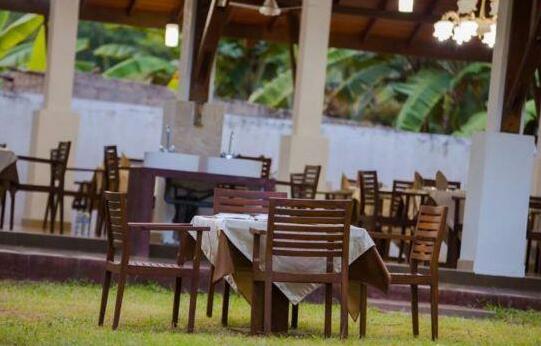 Hotel Chenra - Photo3