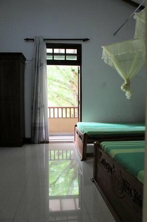 Lokuge Resort - Photo4