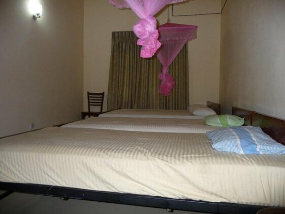 Wild Wild Holiday Resort - Photo2