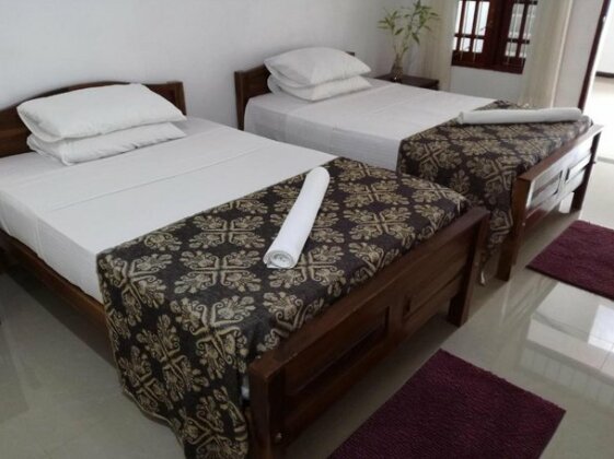A to Zee Airport Villa - Photo5