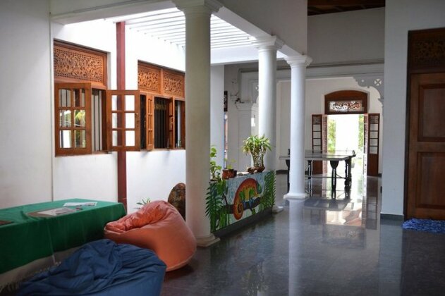 Hostel First Colombo Airport - Photo3