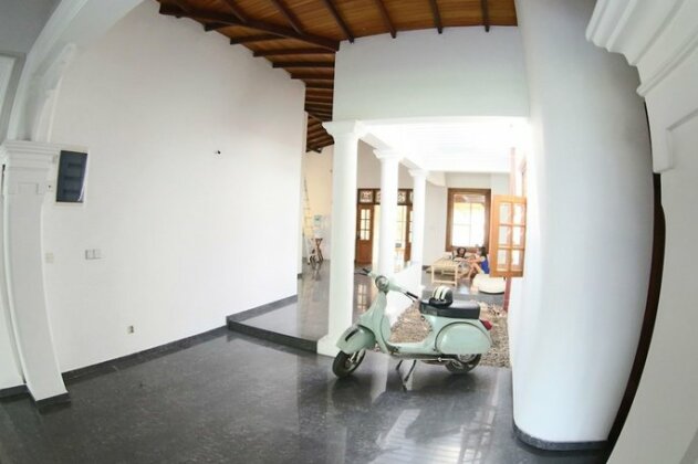Hostel First Colombo Airport - Photo4