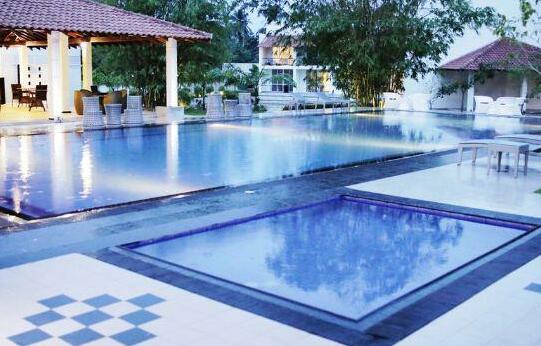 The Covanro - Katunayake - Photo2