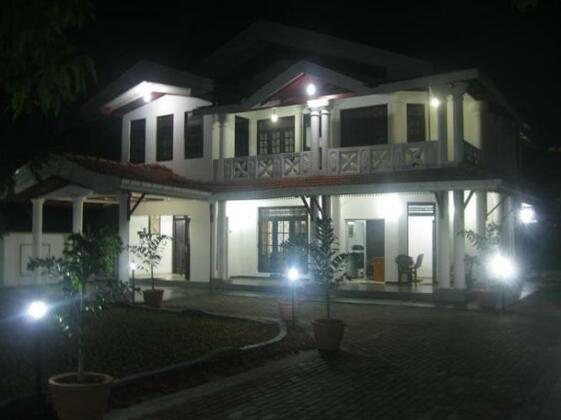 Trans Air Port Inn - Photo5