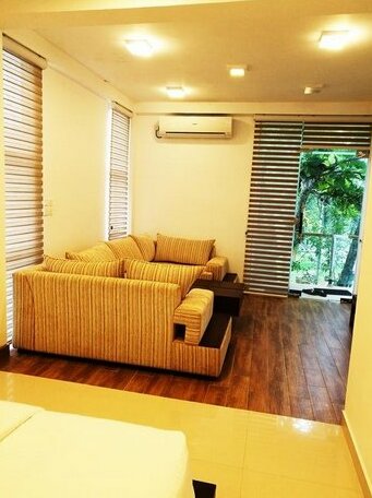 Oak Residencies - Photo5