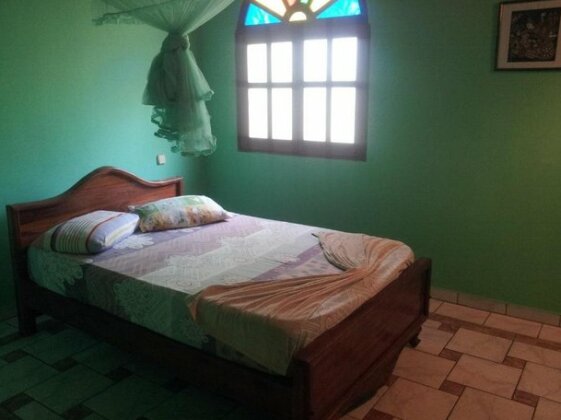 Temple Flower Guest - Photo2