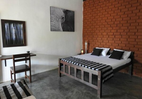 The Elephant Pass - Yala - Photo4