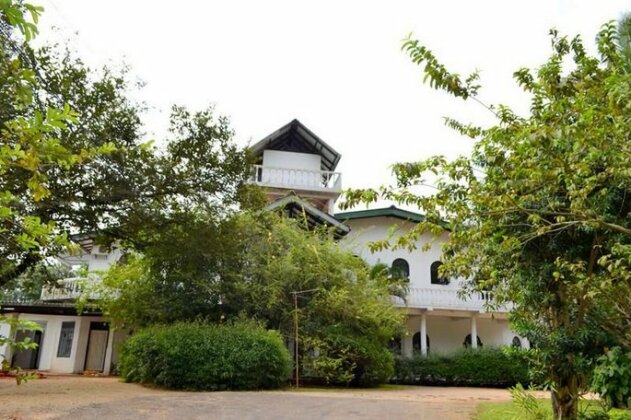 Hotel Breeta's Garden Kitulgala