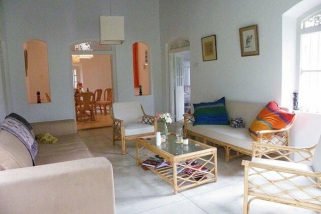 Cafe Ceylon - Photo3