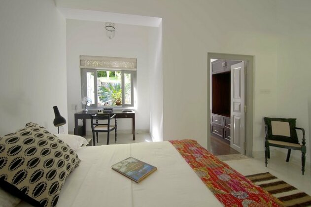 Ivory House - Photo5