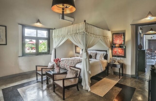 Villa Mayurana by Edwards Collection - Photo5