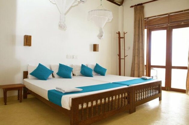 Beach Inns Holiday Resort - Photo2