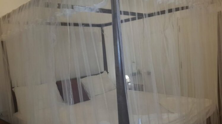 Estuary Hotel - Photo4